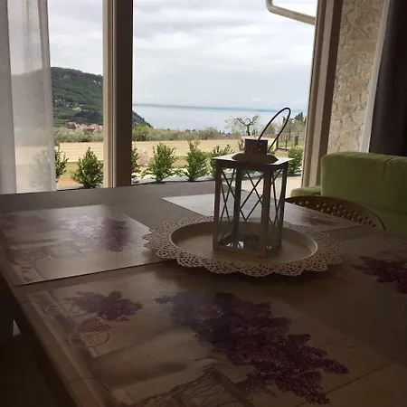 Daire Brusadela Garda (Verona)