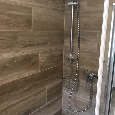 Brusadela * Garda (Verona)